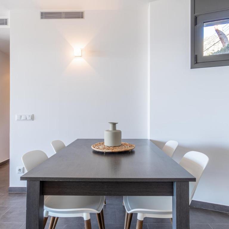 NC APARTMENTS 201 Moli Blau - 4 pax - Two-Bedroom Apartment - 14