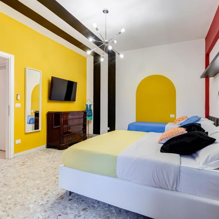 BDC - The Perfect Mix - Three-Bedroom Apartment - 24