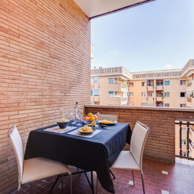 BDC - The Perfect Mix - Three-Bedroom Apartment - 26