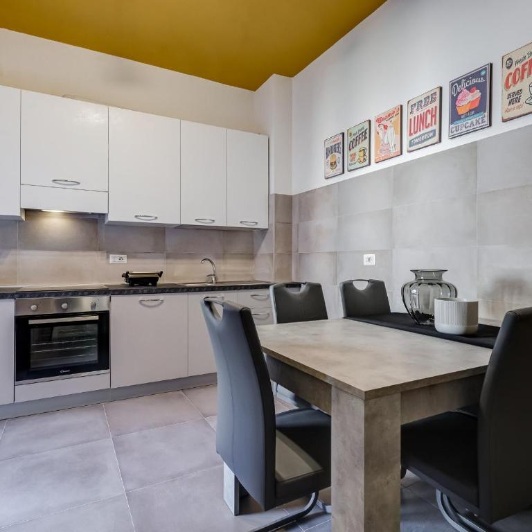 BDC - The Perfect Mix - Three-Bedroom Apartment - 74