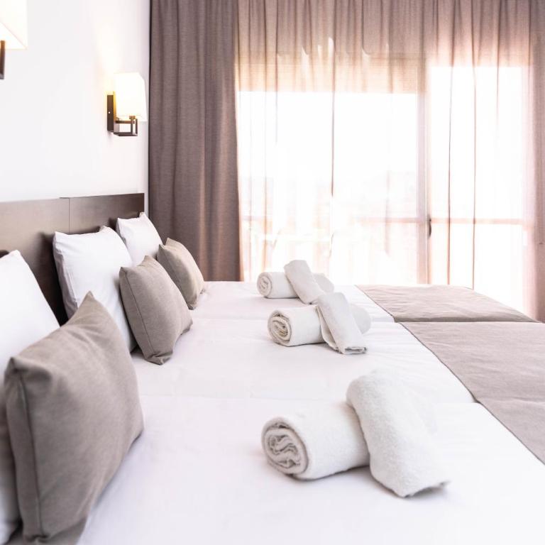 RVHotels GR92 - Habitación Triple Estándar - 5