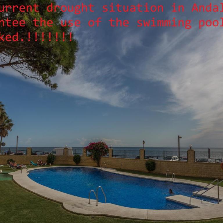Beachfront Calahonda apartment - Apartamento de 2 dormitorios - 17