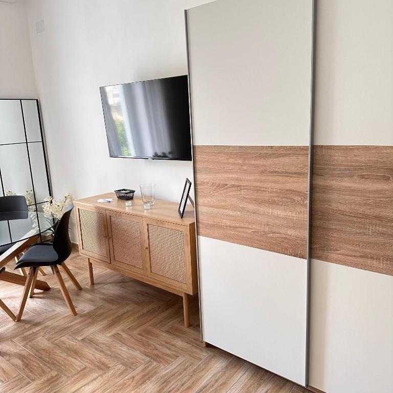 Donna Flora’s House - One-Bedroom Apartment - 5