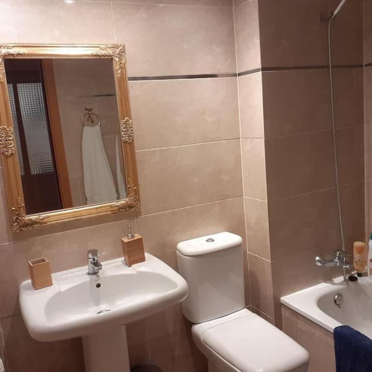 APARTAMENTO EN FUENGIROLA CON PARKING Y PISCINA. - One-Bedroom Apartment - 10