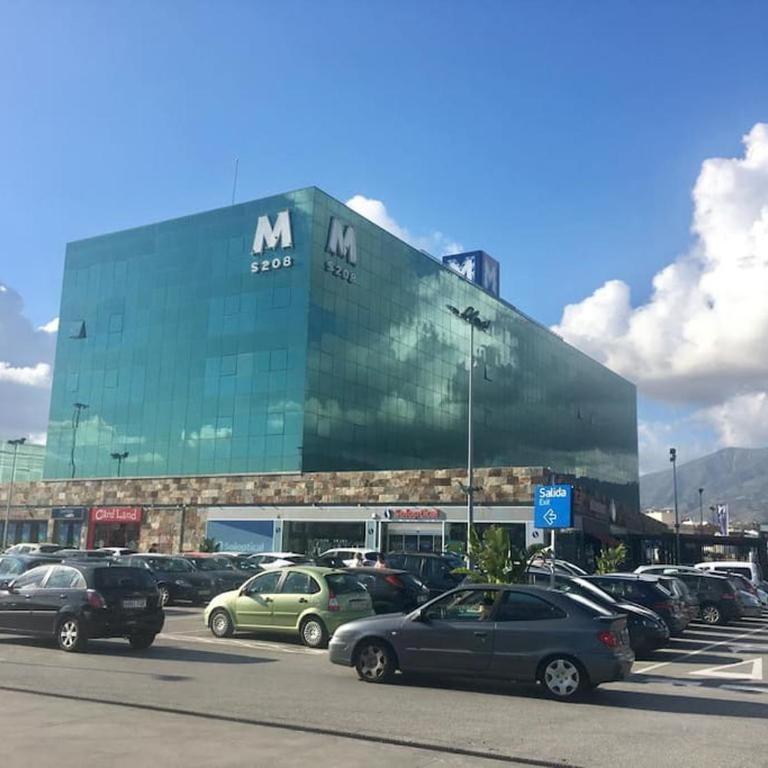 APARTAMENTO EN FUENGIROLA CON PARKING Y PISCINA. - One-Bedroom Apartment - 27