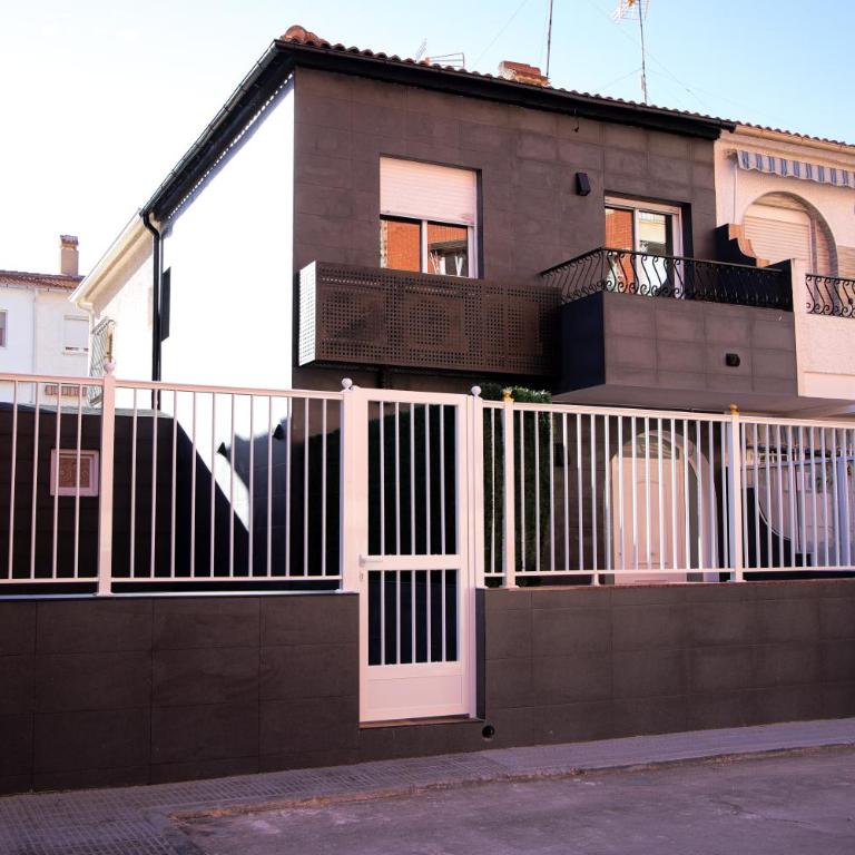 APARTAMENTO SANTA POLA ZONA CLUB NAUTICO PISCINA COMUNITARIa 2 - Casa de 2 dormitorios - 30