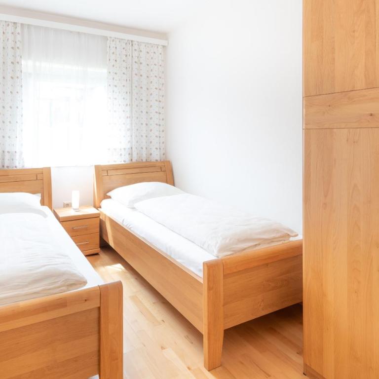 Ferienwohnungen Lipnik am See - Apartment mit Seeblick - 11