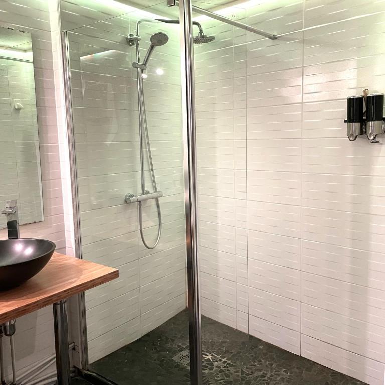 Escalille le Voltaire - Apartment - Ground Floor - 40 rue Voltaire - 28