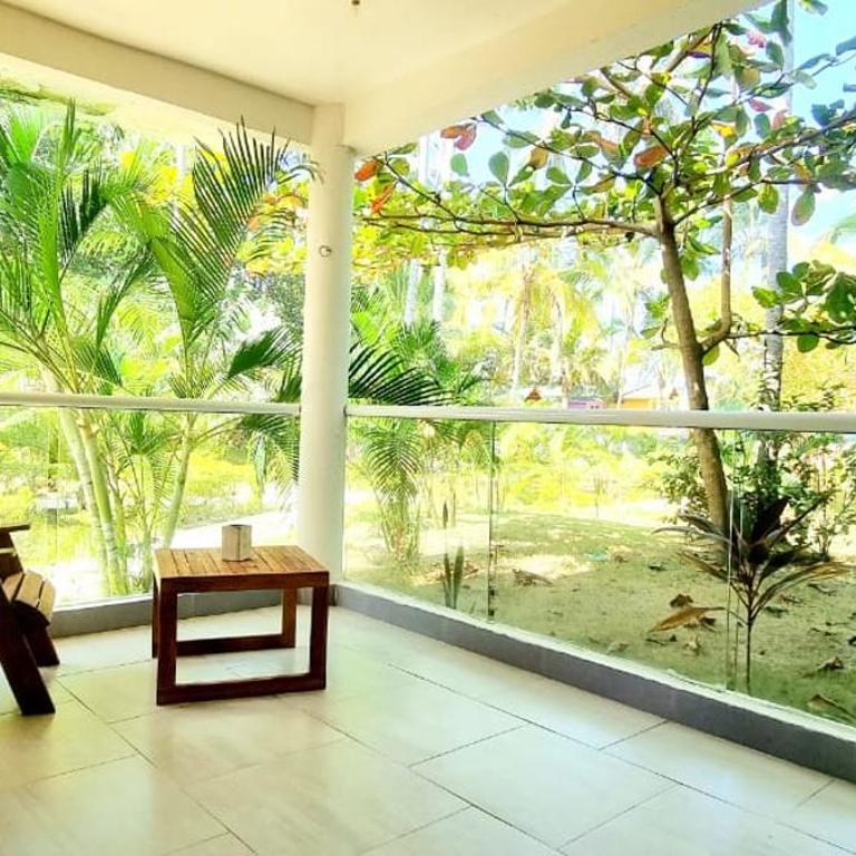 Blue Mango Beach Hotel - Suite con balcón - 2