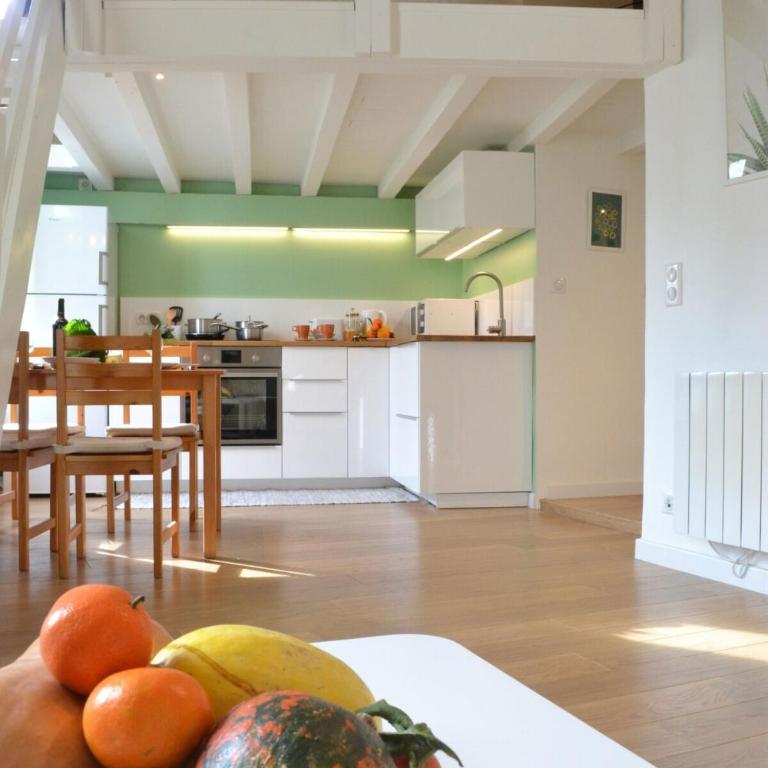 Le Chaptal Loft Mezzanine, Lumineux, Centre Ville - Apartamento de 1 dormitorio - 2