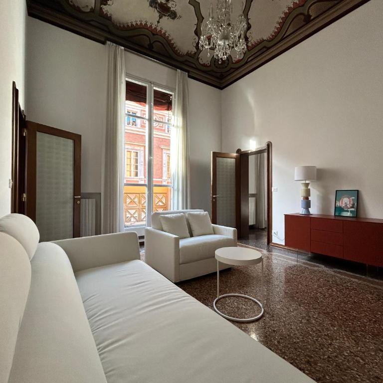 Frame Bologna - Superior King Room with External Private Bathroom - 10