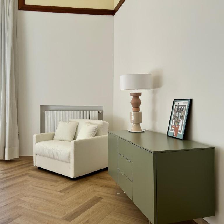 Frame Bologna - Deluxe Queen Suite with Ensuite Bathroom - 4
