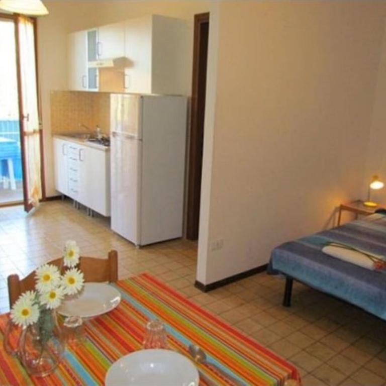 Enjoy a family friendly getaway - Studio - 2