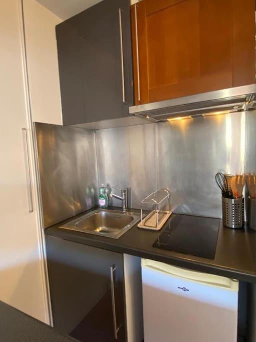 Appartement hyper centre ville proche de la gare - Appartamento con 1 Camera da Letto - 11