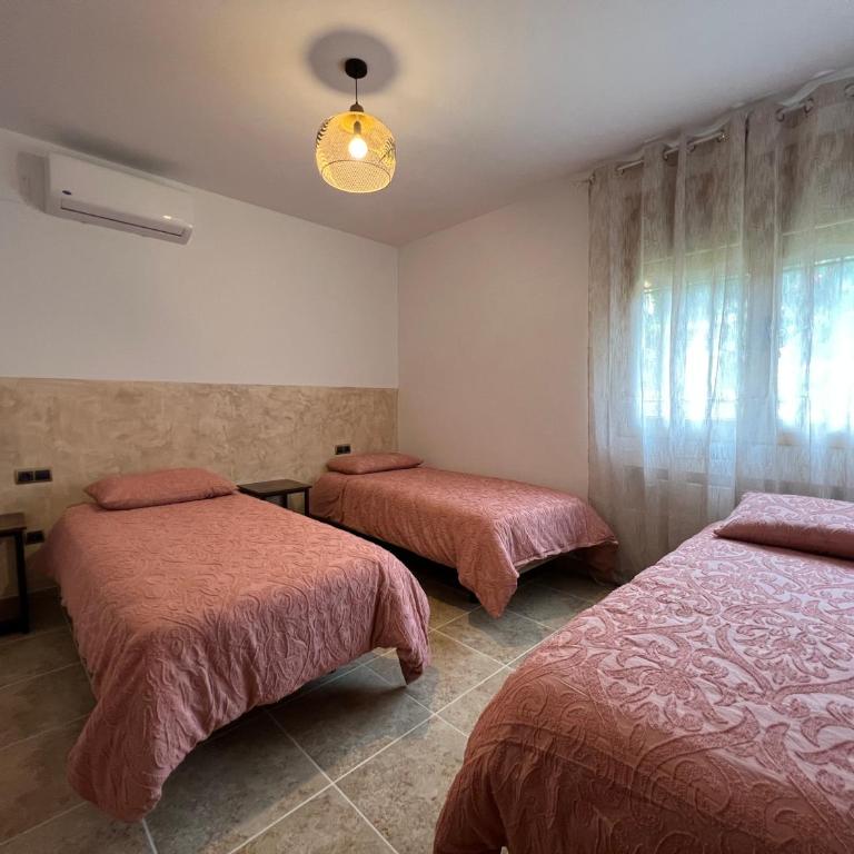 Casa Mas Cabañas con piscina infinita con playa - Villa - 18