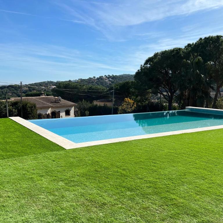 Casa Mas Cabañas con piscina infinita con playa - Villa - 6