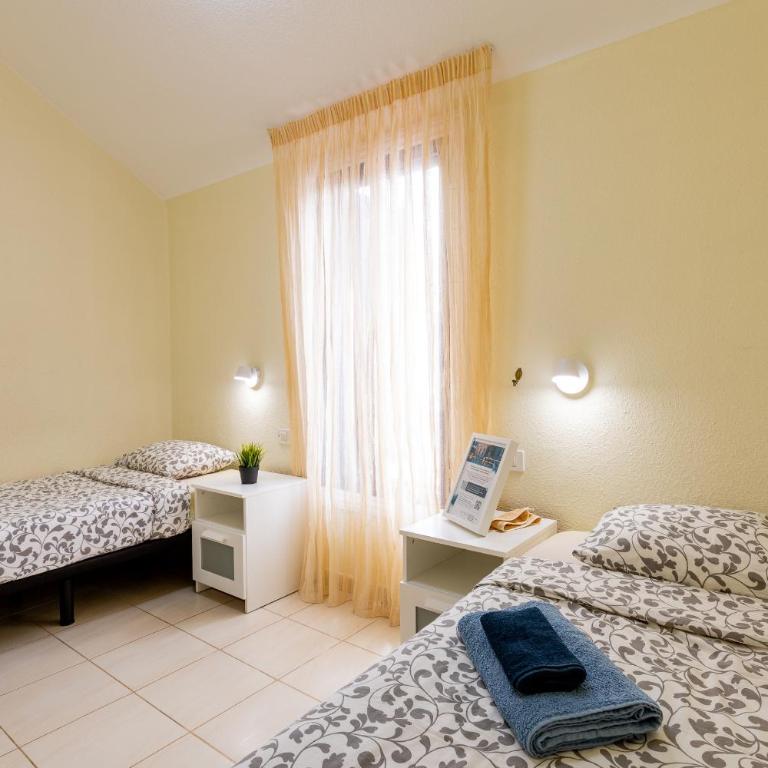 Two bedrooms apartment in Parque Santiago 2 - Apartamento de 2 dormitorios - 18