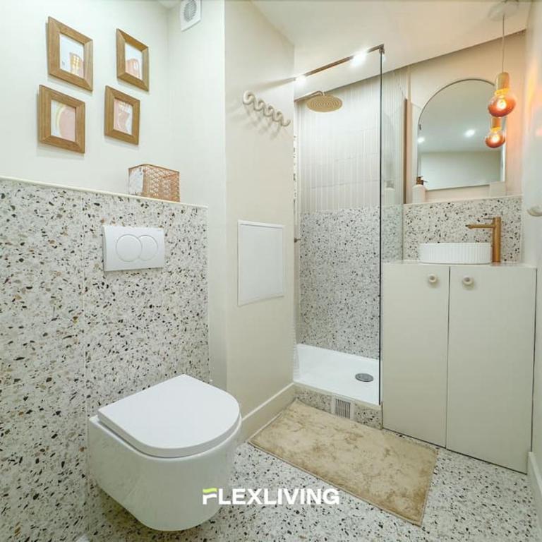 Luxury Studio in city center - One-Bedroom Apartment - 2
