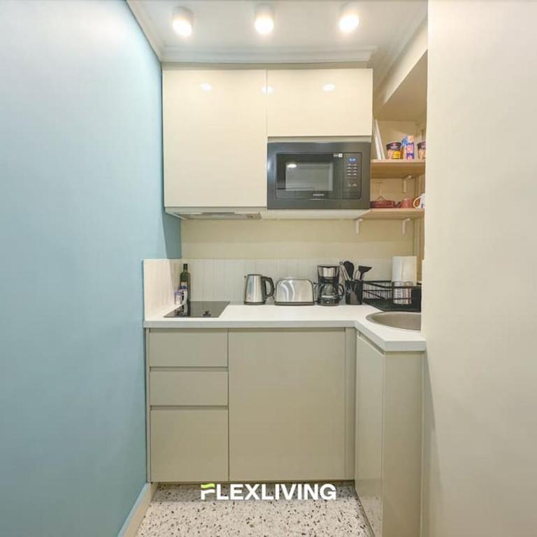 Luxury Studio in city center - One-Bedroom Apartment - 5