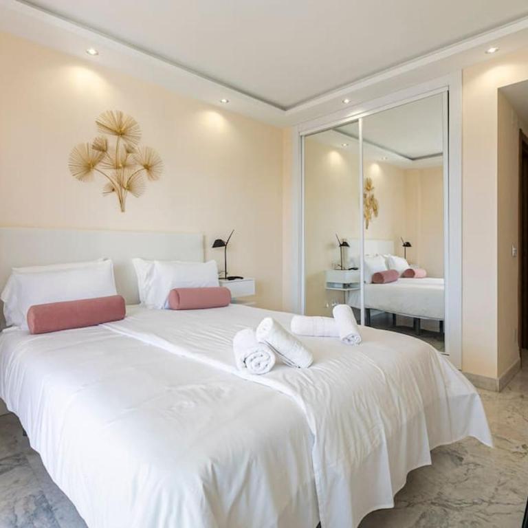 MARBELLA HOME RENTALS - Marina Banus, Puerto Banus, 2BR Spacious, parking & pool - Apartamento de 2 dormitorios - 27