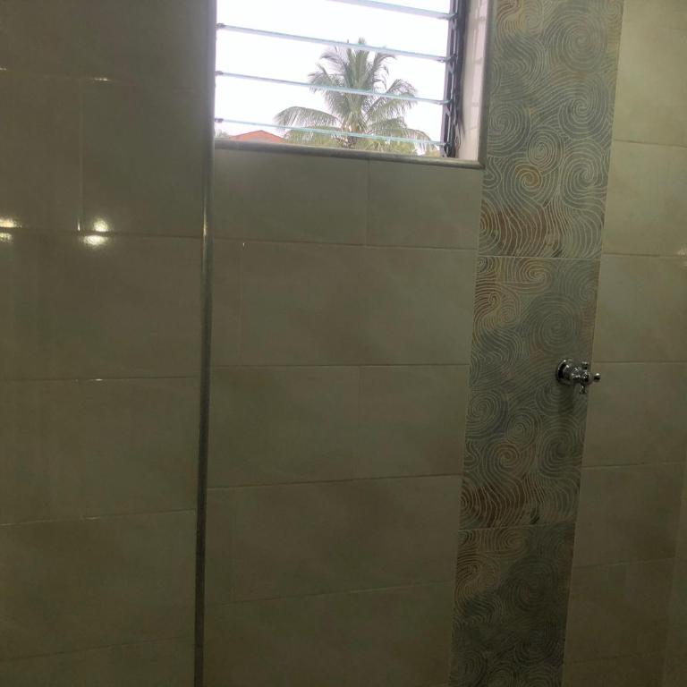 Apartamento cómodo en laureles , céntrico y bien ubicado Apto 301 - Two-Bedroom Apartment - 19