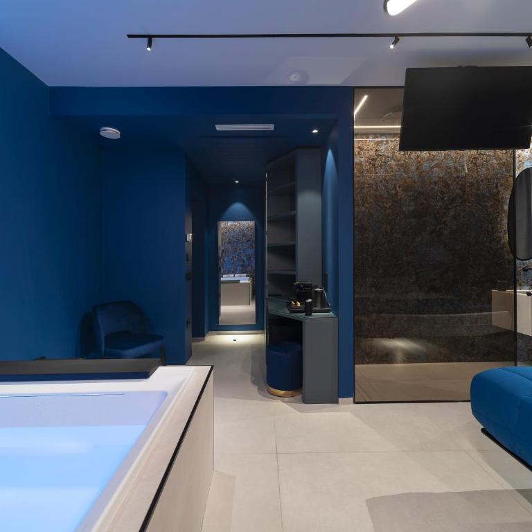 THE CAVE Suites SPA - Suite Deluxe con Vasca Idromassaggio - 4
