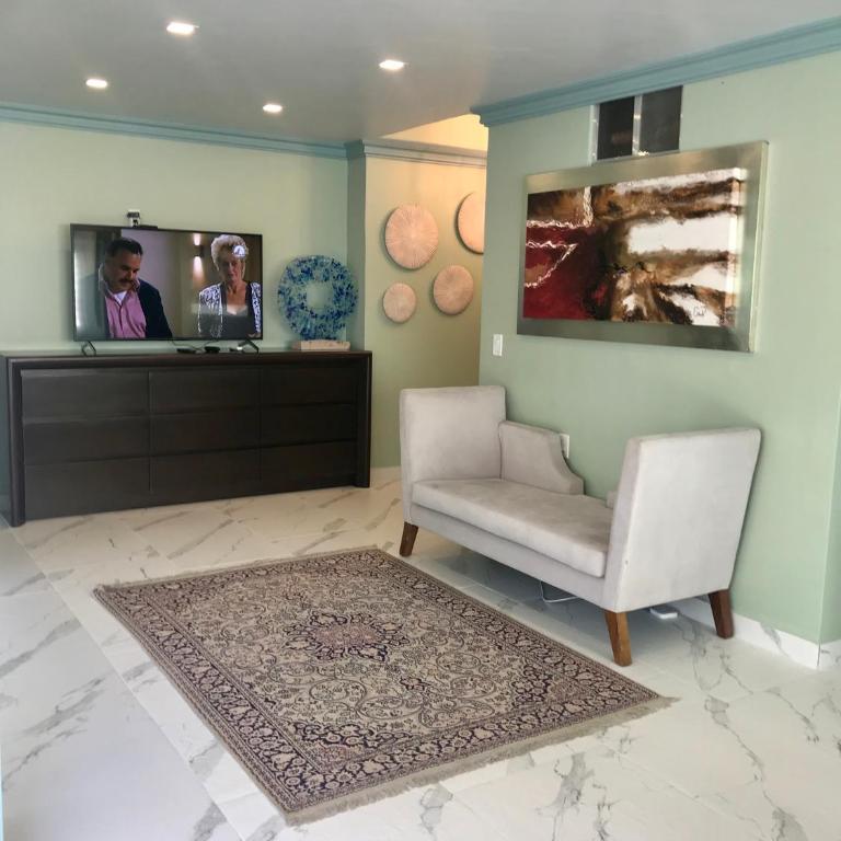 Puerto Vallarta Family Vacation Home, Beach Frontage - Apartamento - 74