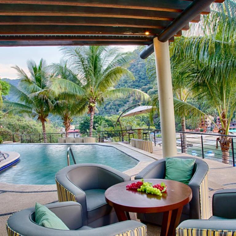 Puerto Vallarta Family Vacation Home, Beach Frontage - Apartamento - 97