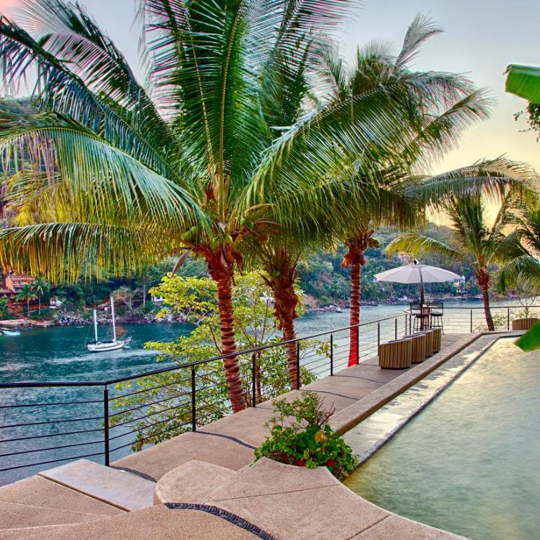 Puerto Vallarta Family Vacation Home, Beach Frontage - Apartamento - 99