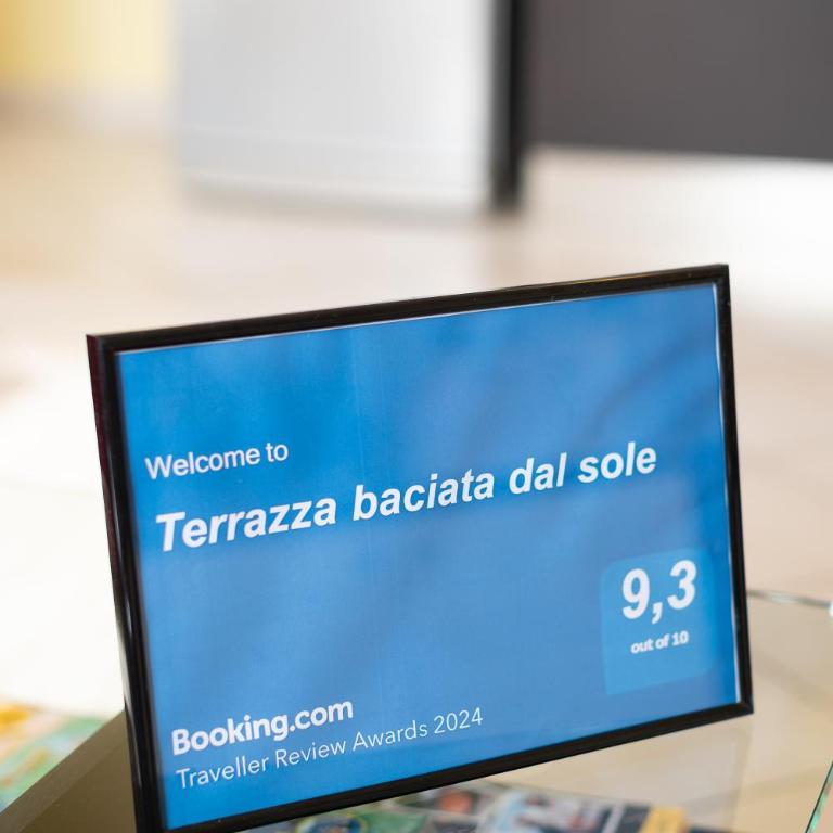 Terrazza baciata dal sole - Appartamento con 2 Camere da Letto - 14