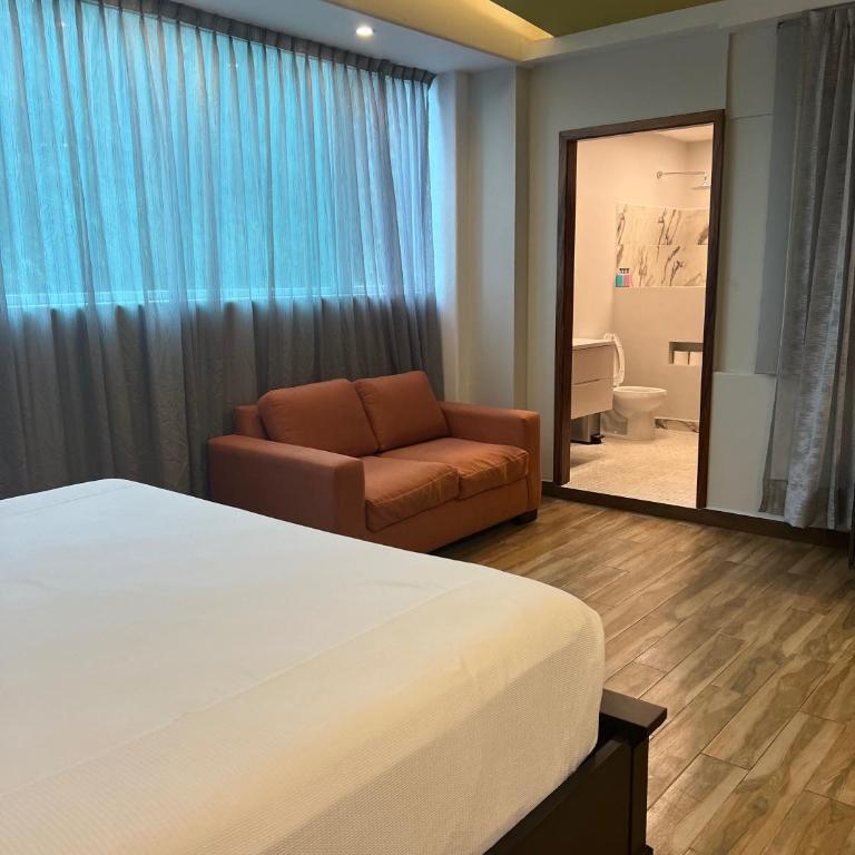 Puerto Vallarta Family Vacation Home, Beach Frontage - Apartamento - 24