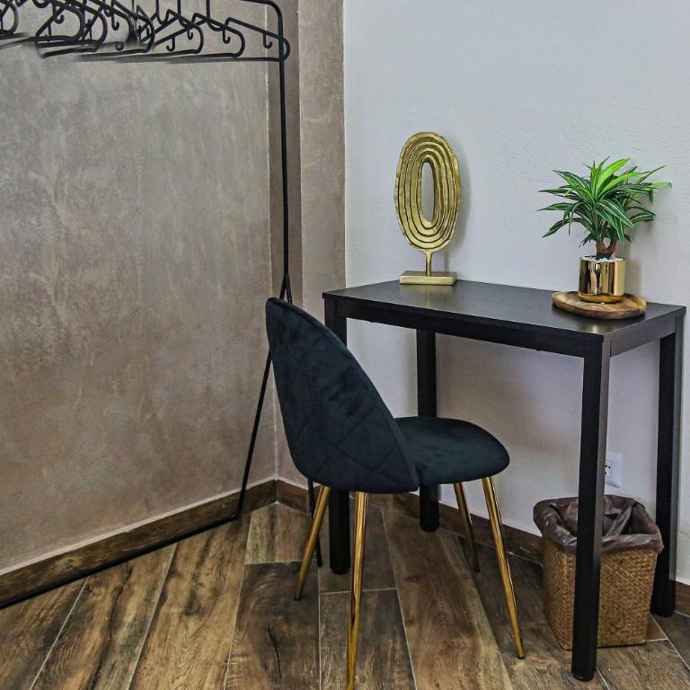 Lustru Apartment - Double Room - 9