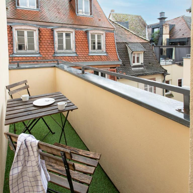 Nouveau - Le CityScape - Petite Venise - Appartement avec Balcon - 18
