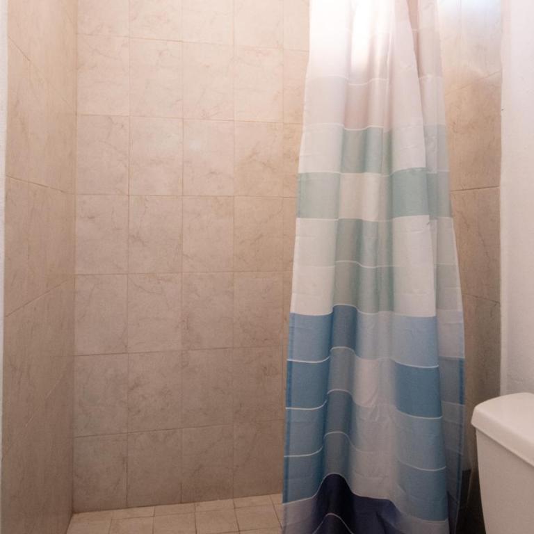 Isla Venados Habitaciones Vacacionales - Habitación Doble con baño privado - 3