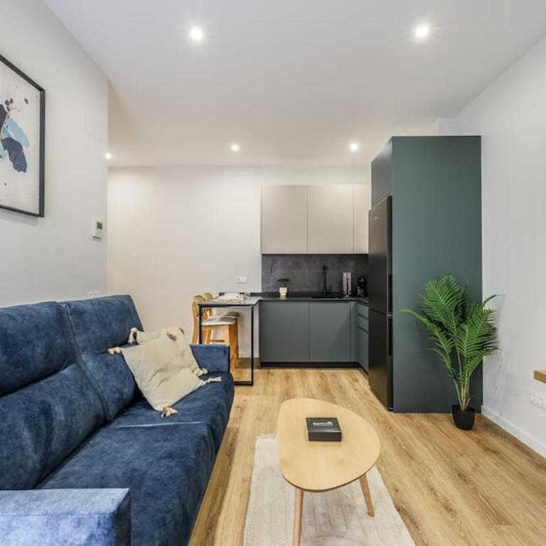 Luxe apartments Madrid Rio by RentitUP - One-Bedroom Apartment - 2