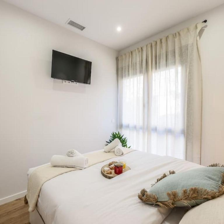 Luxe apartments Madrid Rio by RentitUP - One-Bedroom Apartment - 3