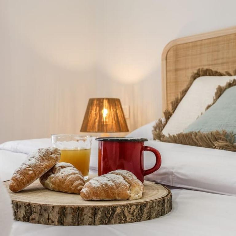 Luxe apartments Madrid Rio by RentitUP - One-Bedroom Apartment - 17