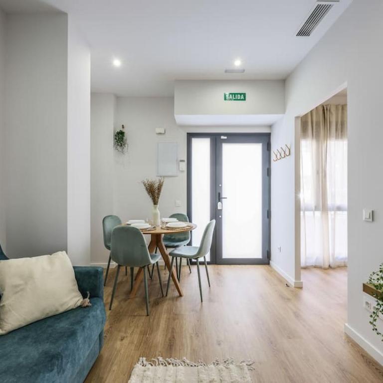 Luxe apartments Madrid Rio by RentitUP - One-Bedroom Apartment - 10