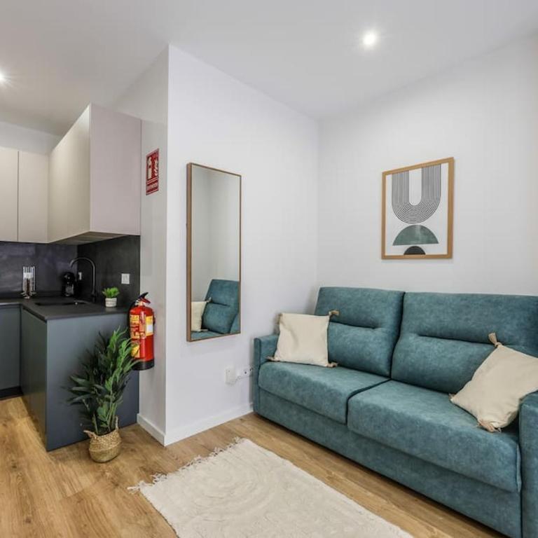 Luxe apartments Madrid Rio by RentitUP - One-Bedroom Apartment - 22