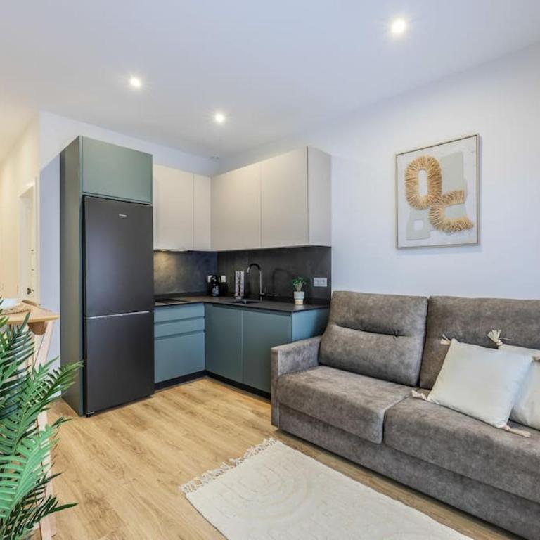 Luxe apartments Madrid Rio by RentitUP - One-Bedroom Apartment - 1