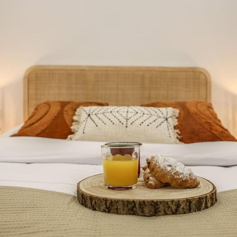 Luxe apartments Madrid Rio by RentitUP - One-Bedroom Apartment - 13