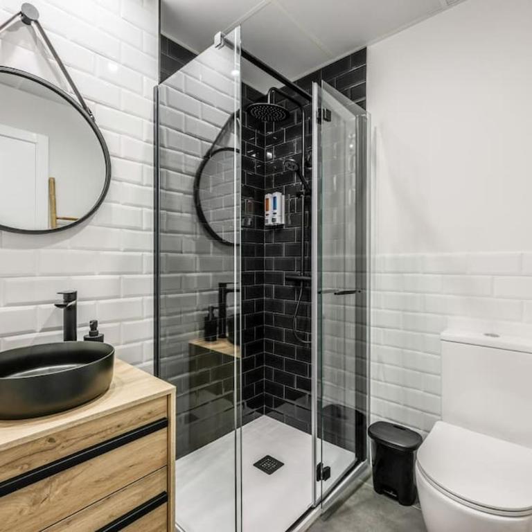 Luxe apartments Madrid Rio by RentitUP - One-Bedroom Apartment - 6