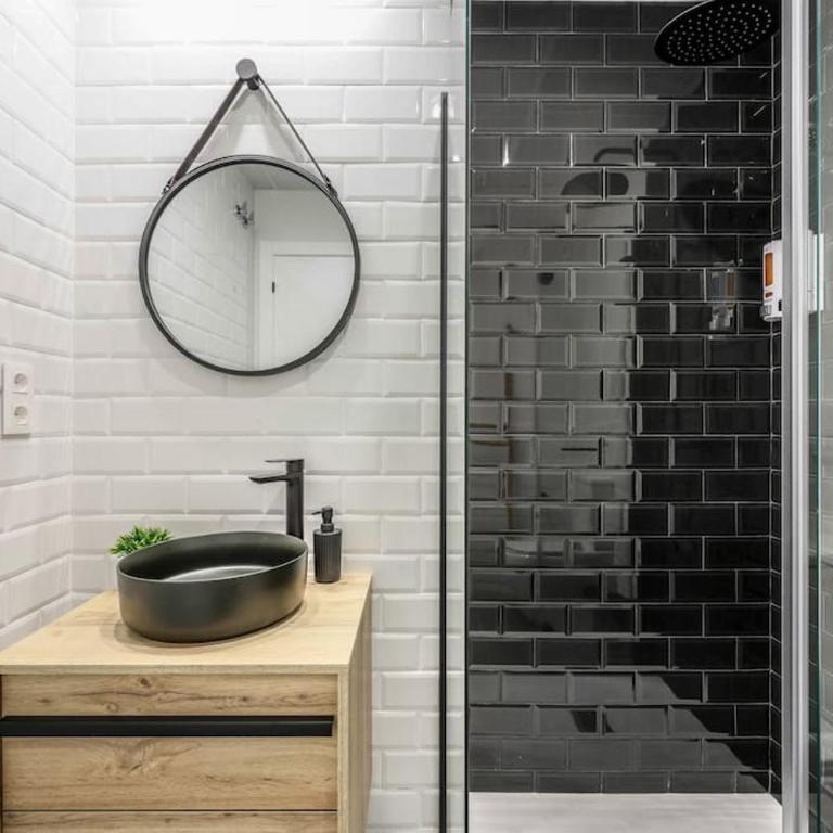 Luxe apartments Madrid Rio by RentitUP - One-Bedroom Apartment - 10