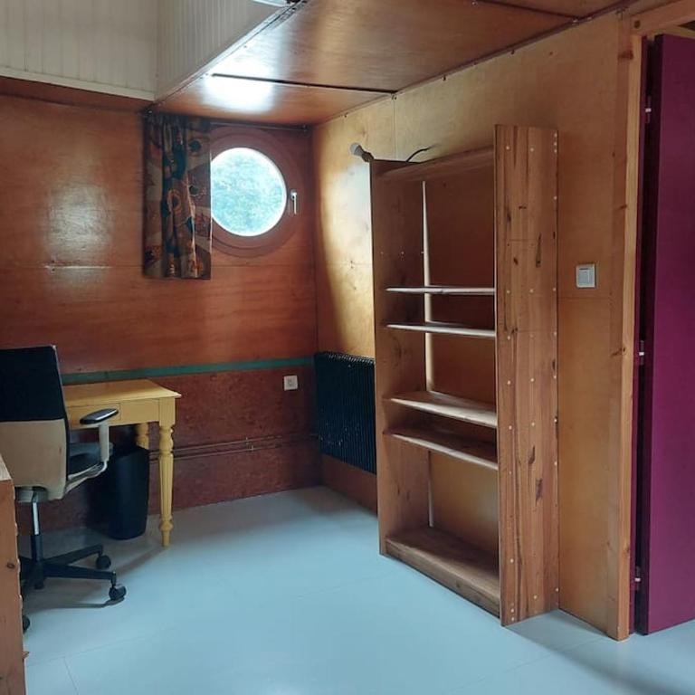 Belle péniche romantique à Paris - Maison 2 Chambres - 6