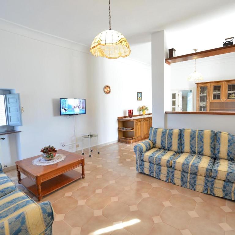 Holiday Home in Itria Valley with Pool - Casa Vacanza con 5 Camere da Letto - 8