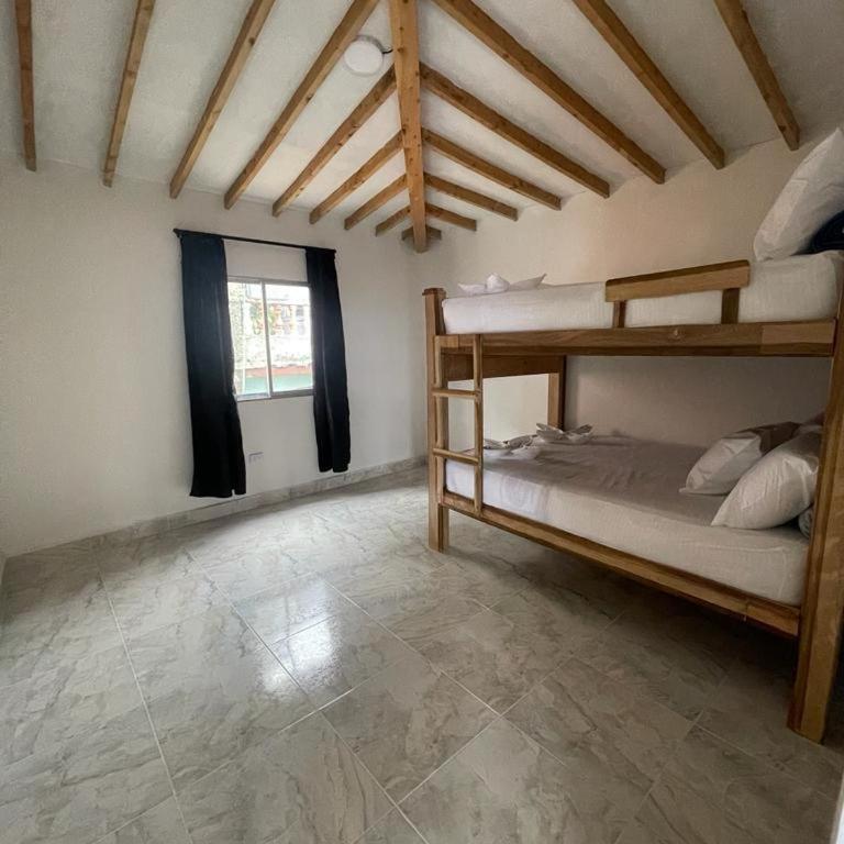 Cómoda casa con espectacular vista a la piedra y embalse - Apartamento de 3 dormitorios - 13