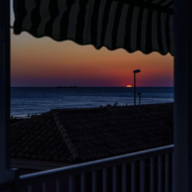 Apartamento con inmejorables vistas de la Barrosa - Apartamento de 2 dormitorios - 16