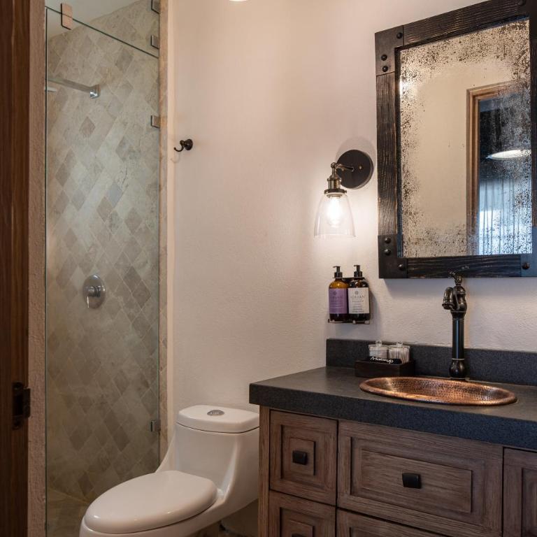 Private Jacuzzi & Pool, Elegant La Escondida 5BR - Casa - 31