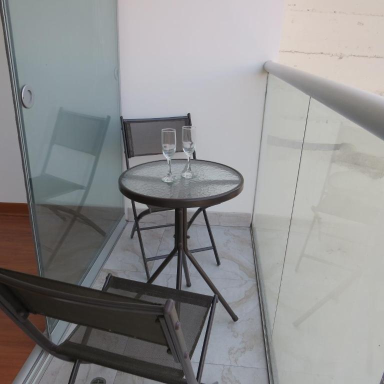 Spacious Apartment in Miraflores - Apartamento con balcón - 20