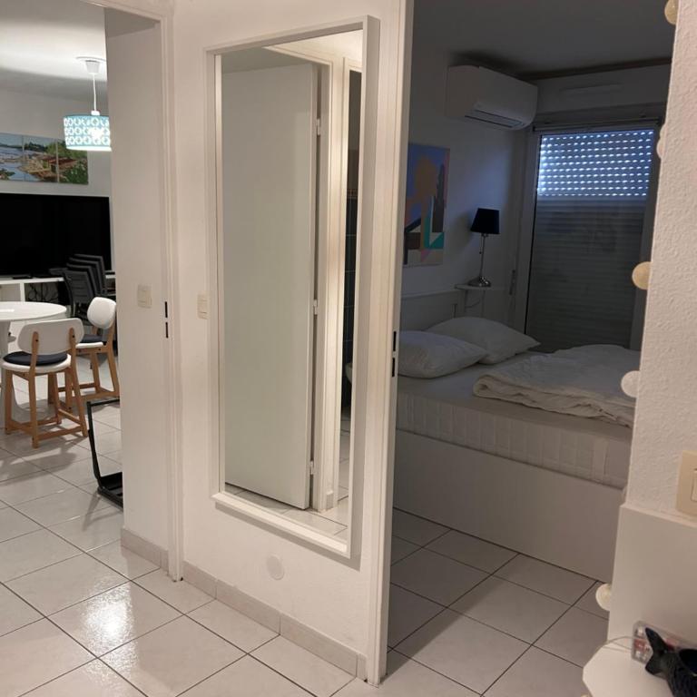 appartement résidence riviera avec piscine - Appartement 1 Chambre - 10